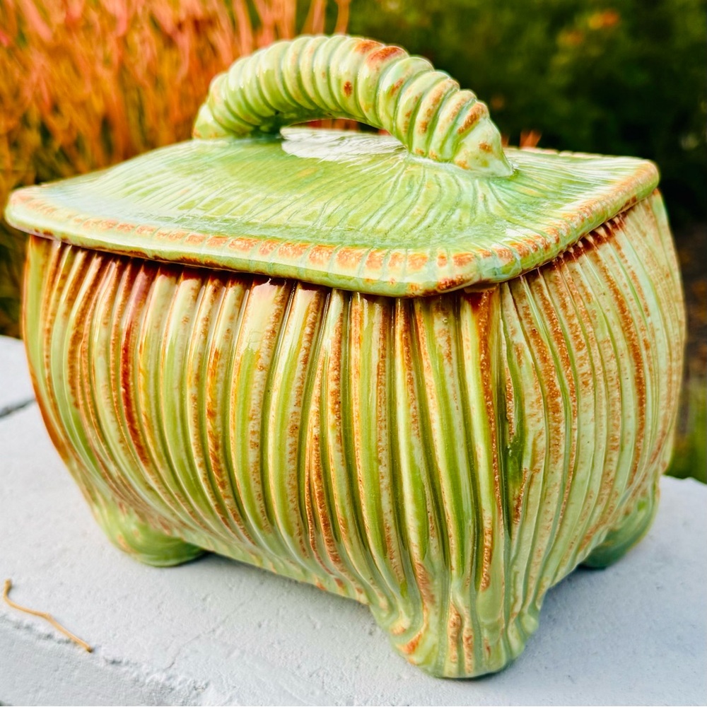 Vintage Handmade Art Studio Pottery with Lid & Signed by Artist Circa 1940-60’s.